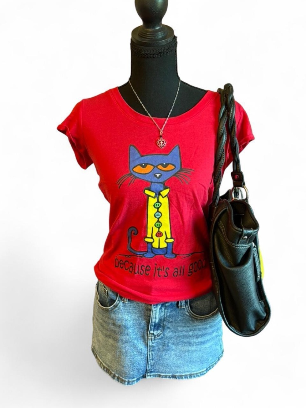 Hand-Made Pete the Cat Women’s “It’s All Good” Tee, Size Medium